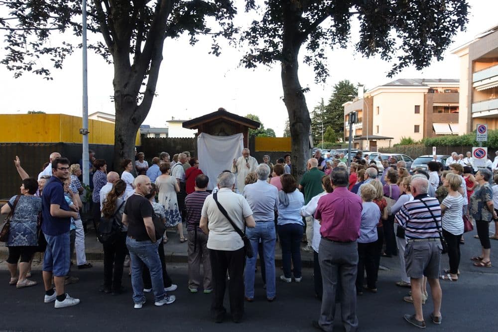 Inaugurazione edicola via Verdi